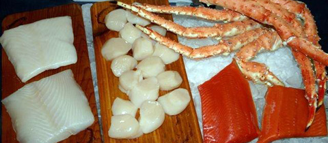 XL Alaska Seafood Feast - 4 lbs. Red King Crab, 2 lbs. Scallops, 2 lbs. Halibut, 2 lbs. Sockeye Salmon - Priority Shipping Included! 