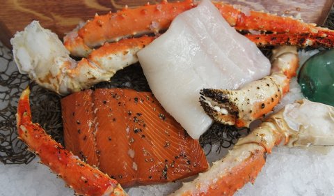 Dinner For Two - 2 lbs. Alaskan Red King Crab, 1 lb. Halibut Fillet, 1/2 lb. Smoked Salmon - Priority Shipping Included!  